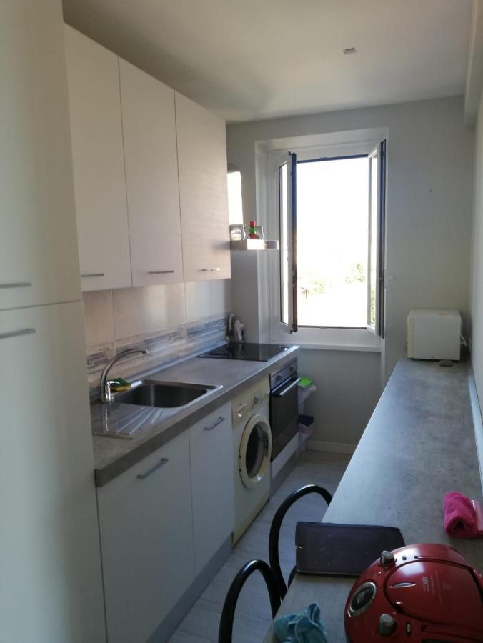 Rosso Tramonto Luxury-White- Ladispoli, Lungomare Regina Elena 58 Villa Eksteriør billede